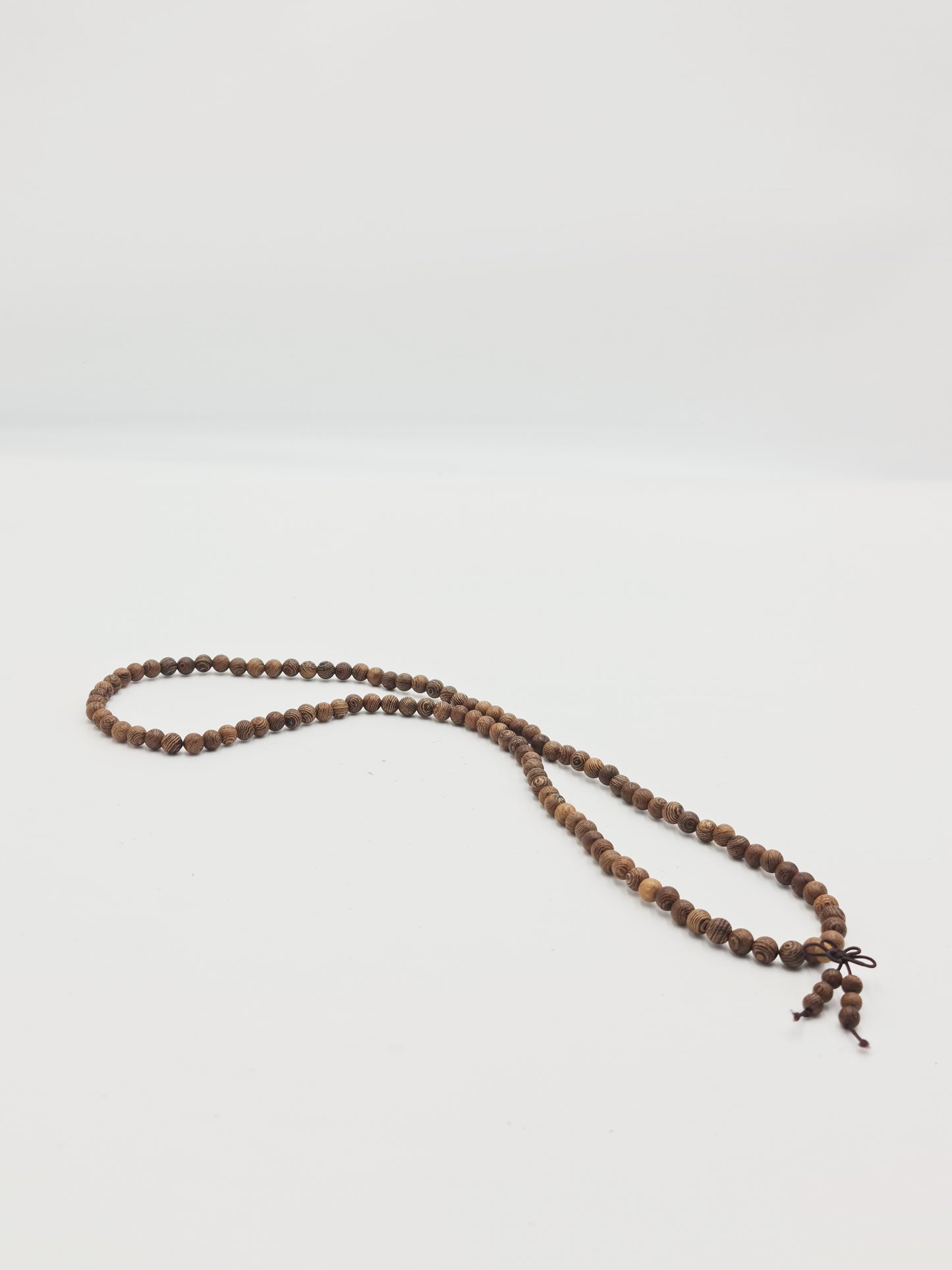 Malas de madera de Sándalo